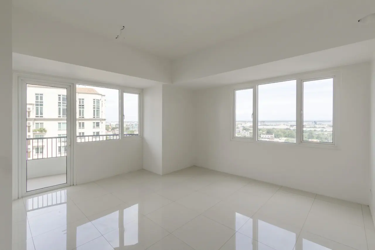 Condo for Sale in Calyx