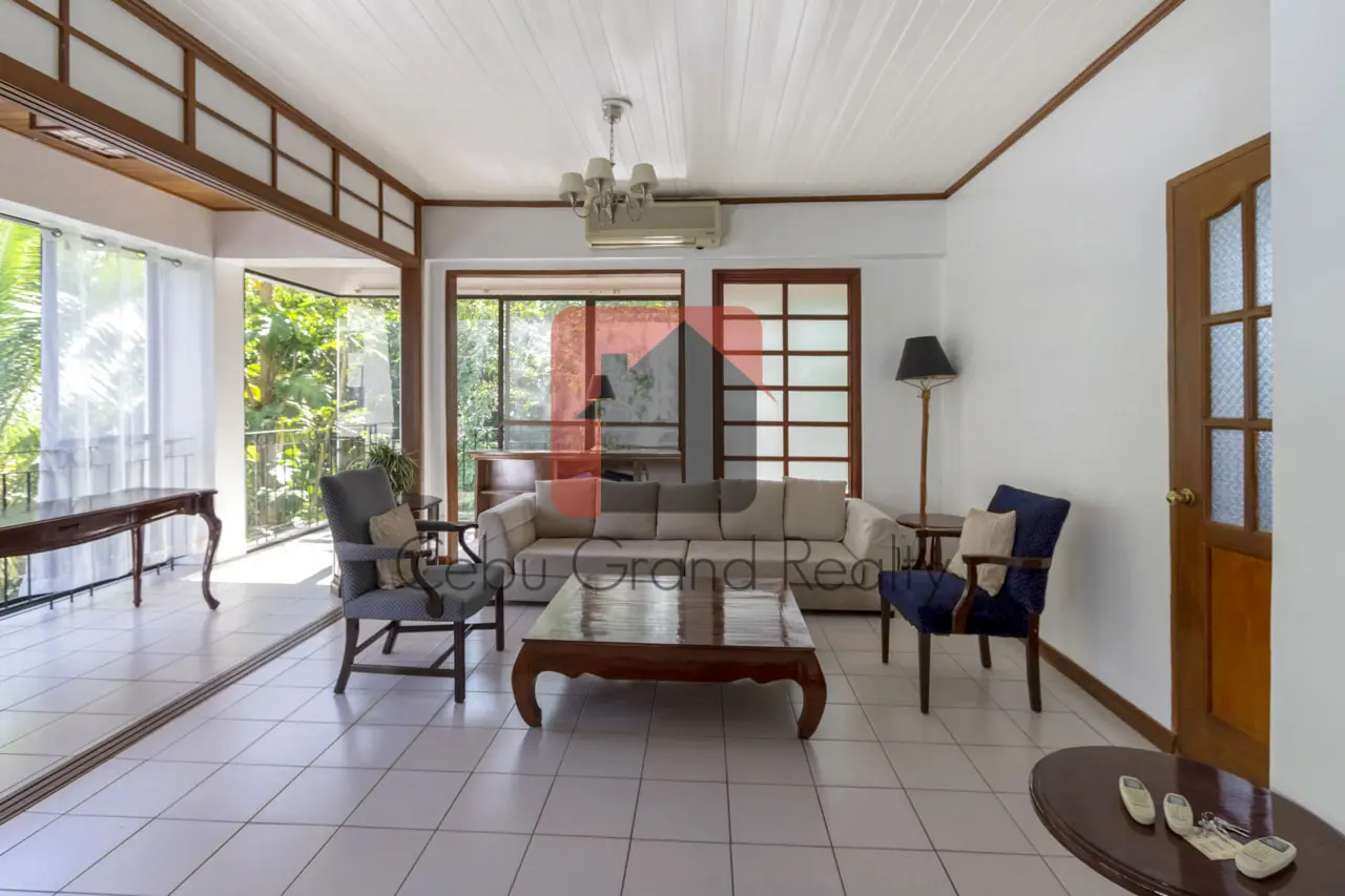 House for Rent in Maria Luisa Park