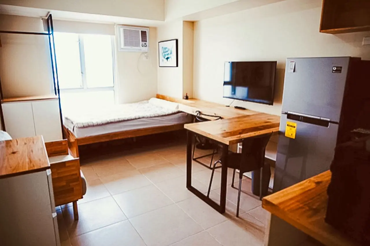 Furnished Studio Condo for Rent