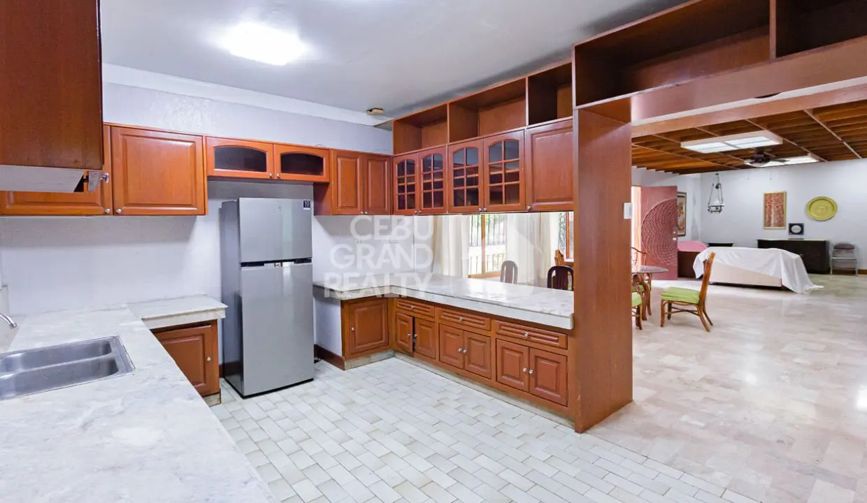 RHSH2 Furnished 5 Bedroom House for Rent in Silver Hills - 3