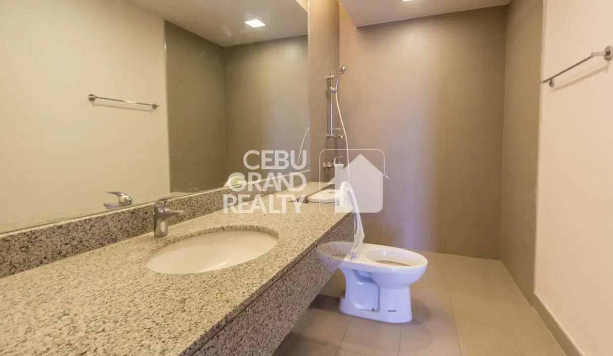 SRBTS17 Sophisticated Modern Condo with Expansive Living Area in 1016 Residences - Cebu Grand Realty (11)