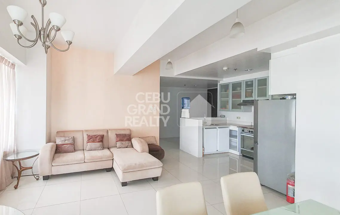 RCITC5 Cebu IT Park Calyx Center 3 Bedroom Condo for Rent - 2