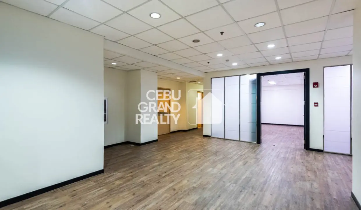 RCPLT1 538 SqM Office for Rent in Cebu IT Park Cebu City - 2