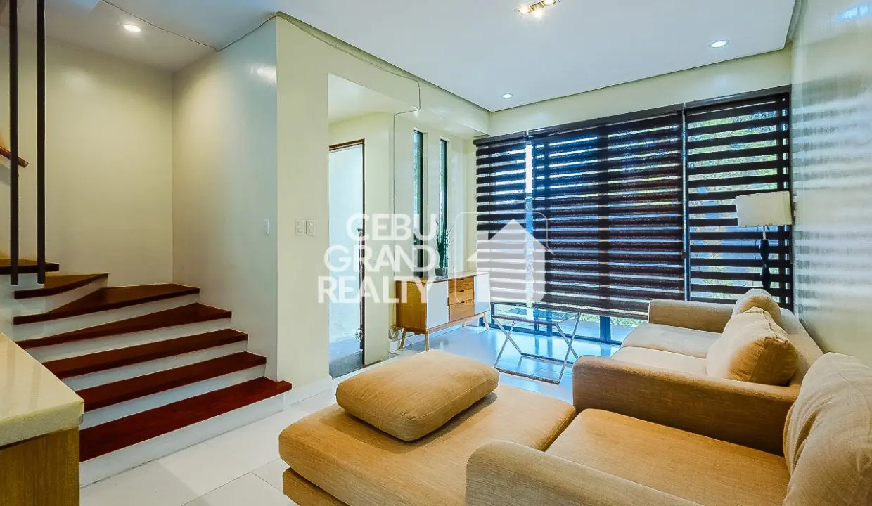 RHTTR4 Spacious Townhouse with Lush Greenery Views in Talamban - Cebu Grand Realty (1)