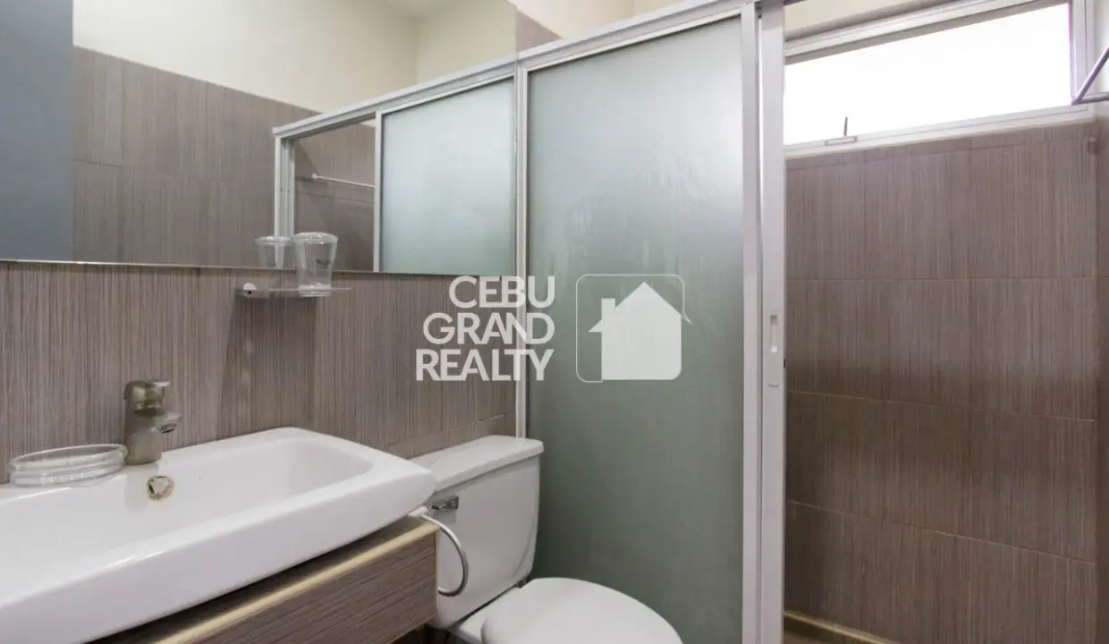 SRBMG1 Furnished 3 Bedroom House for Sale near Cebu International School - 8