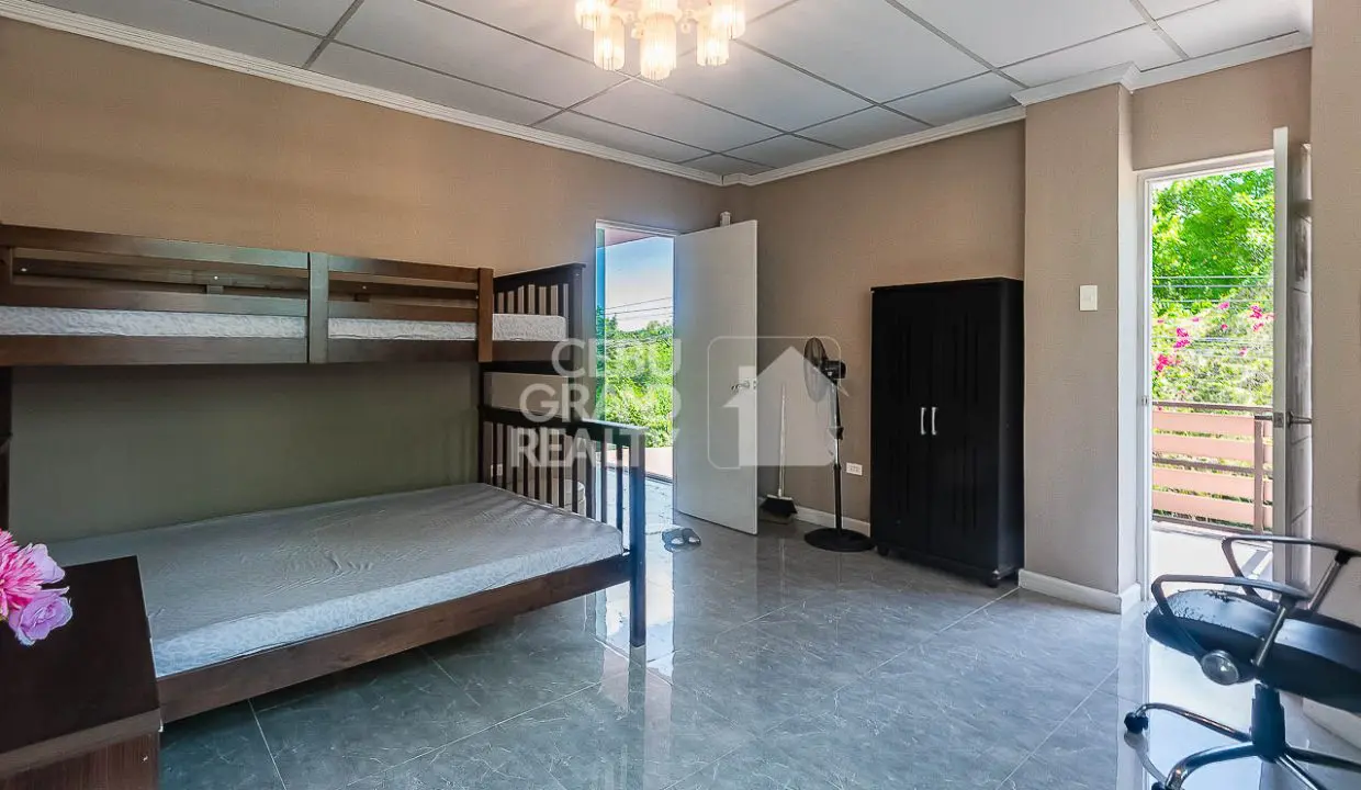 SRBMLL1 Spacious Modern Style House and Office for Sale in Marigondon Lapu-Lapu - 31