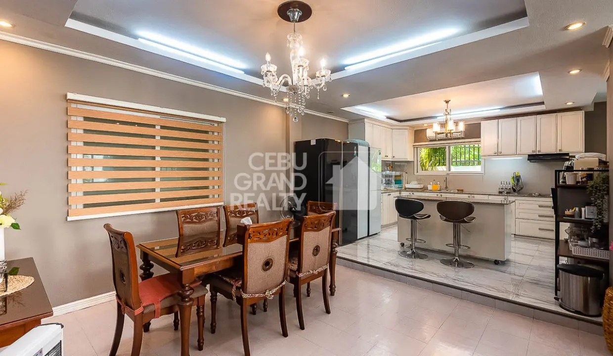 SRBMLL1 Spacious Modern Style House and Office for Sale in Marigondon Lapu-Lapu - 5