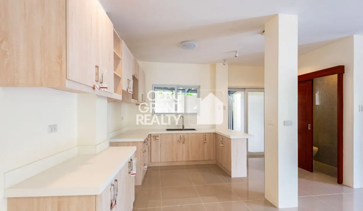 SRBMV3 Brand New 4 Bedroom House for Sale in Talamban - 4