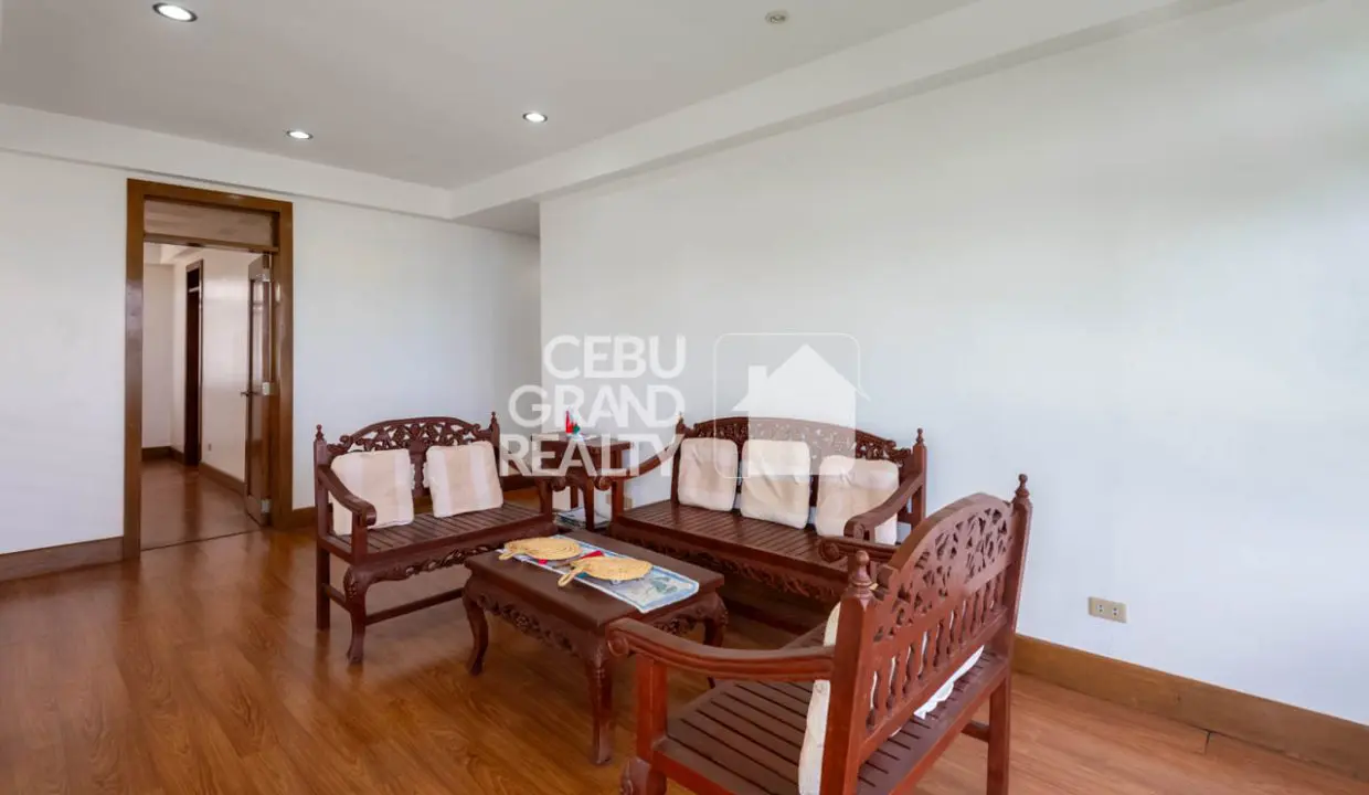 SRBAM6 4 Bedroom Beachside House for Sale in Amara Subdivision - 9