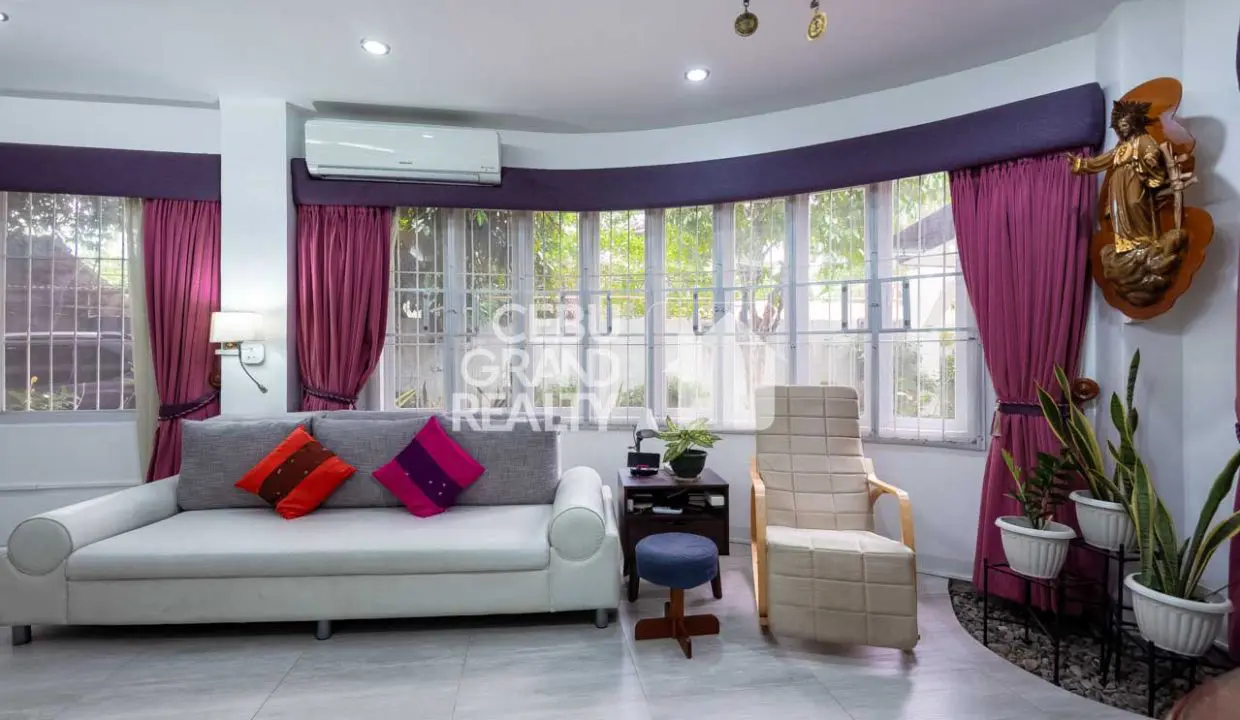 SRBSD1 4 Bedroom House for Sale in Lahug - 5