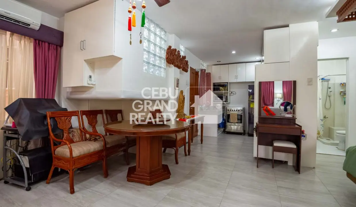 SRBSD1 4 Bedroom House for Sale in Lahug - 9