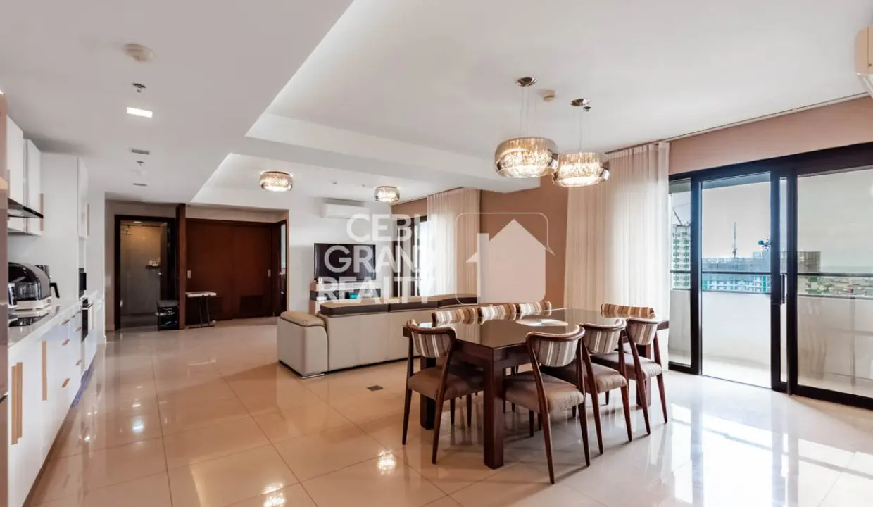 SRBAL12 2 Bedroom Condo for Sale in The Alcoves - 4