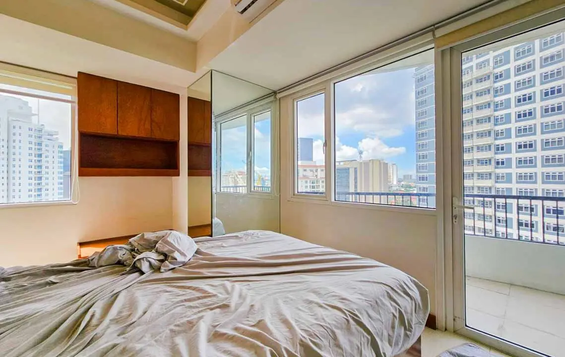 SRBCR5 Corner Studio Unit for Sale in Calyx Residences - 6