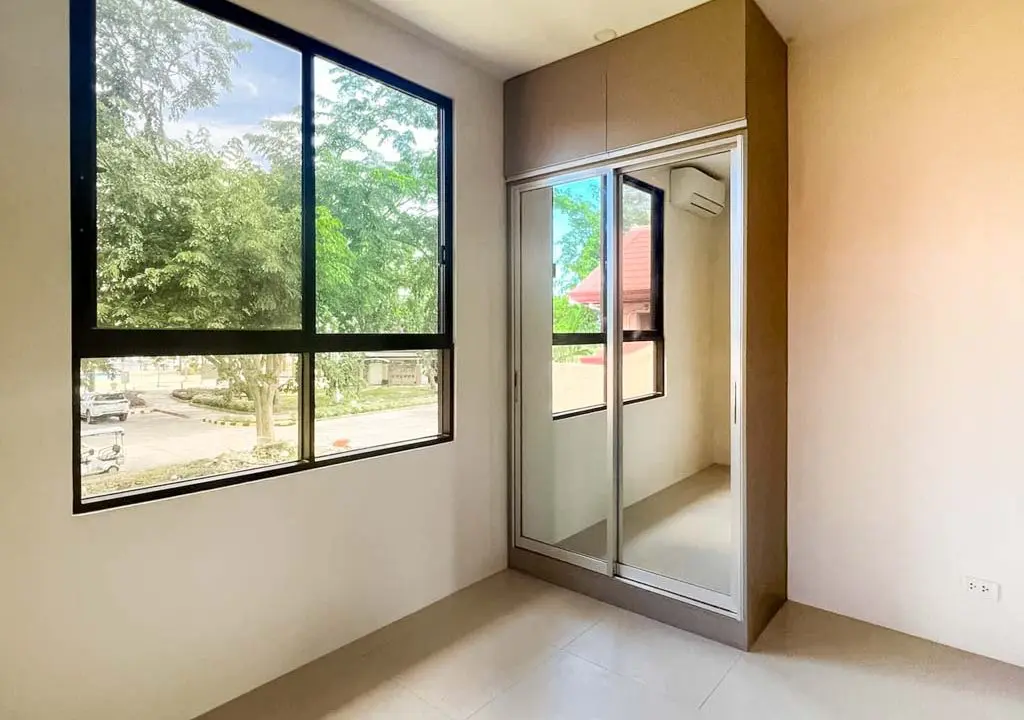 SRBCM1 New 4 Bedroom House for Sale in Corona Del Mar Talisay - 15