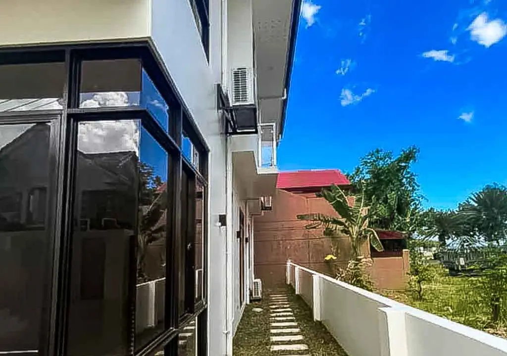 SRBCM1 New 4 Bedroom House for Sale in Corona Del Mar Talisay - 21