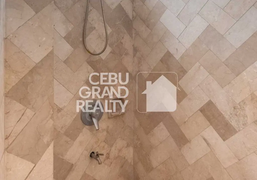 SRBNHM1 4 Bedroom Penthouse for Sale near Cebu IT Park - 19