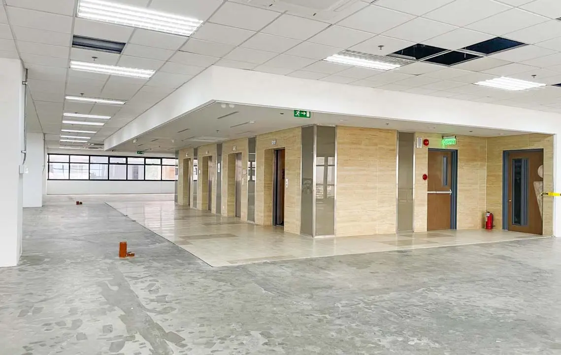 RCPHMT1 1129 SqM Whole Floor Office Space for Rent in Cebu IT Park - 3