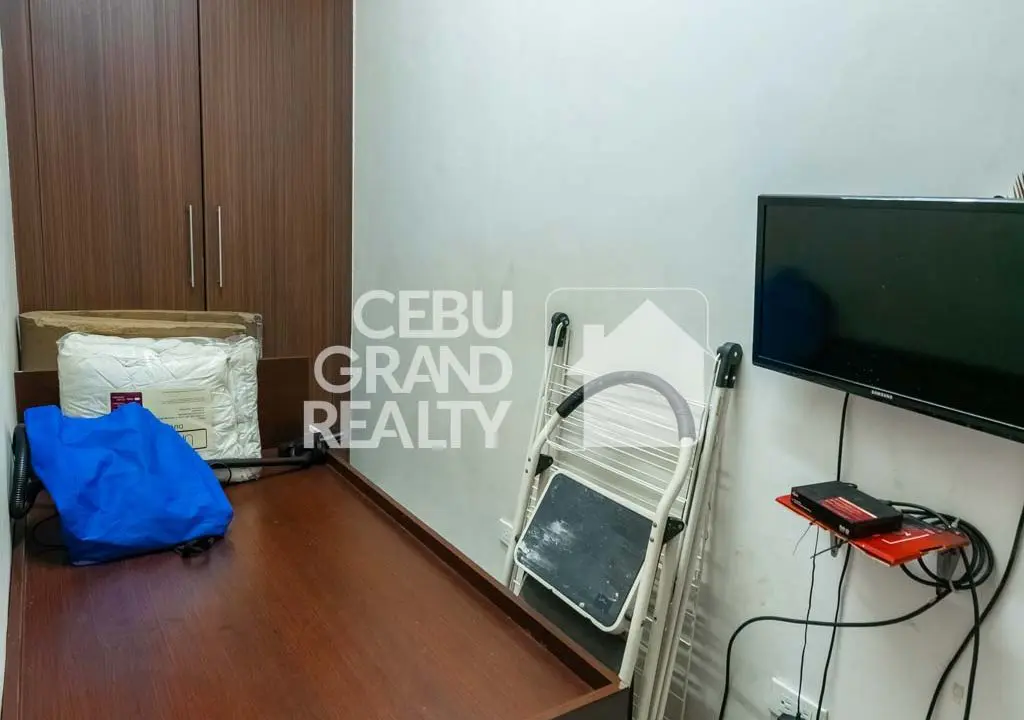 SRBAP7 Furnished 2 Bedroom Condo with Balcony for Sale in Cebu IT Park - 16