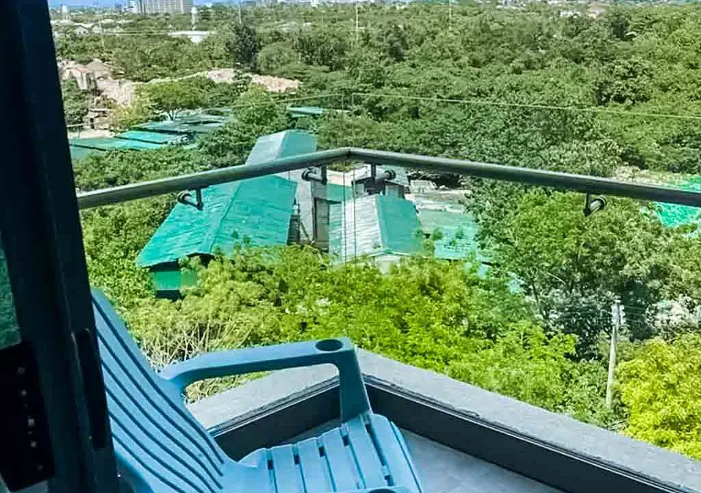 SRBTSS4 Studio Unit with Balcony for Sale in Tambuli Mactan - 5