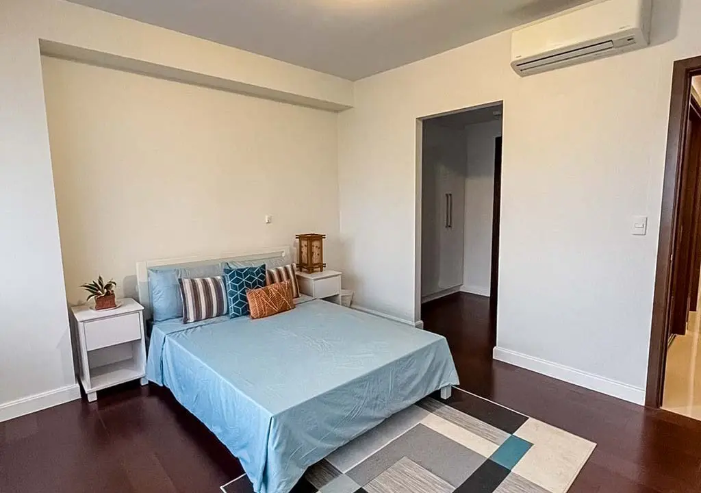 RCAV31 Furnished 1 Bedroom with Balcony for Rent in Cebu Business Park - 8