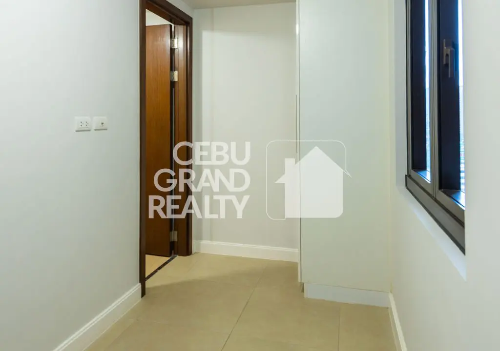 SRBAL14 Brand New 2 Bedroom Corner Unit for Sale in The Alcoves - 12