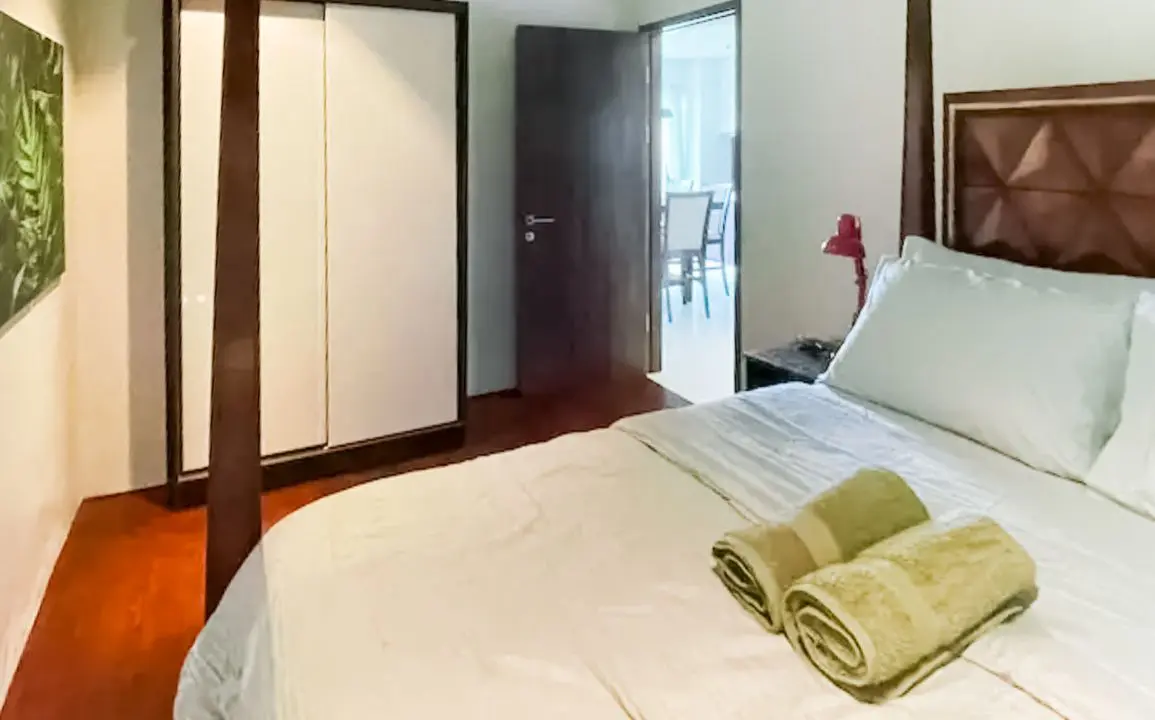 SRBTSS5 Corner 1 Bedroom Unit with Balcony for Sale in Tambuli Mactan - 12