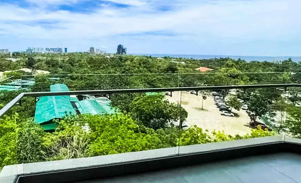 SRBTSS5 Corner 1 Bedroom Unit with Balcony for Sale in Tambuli Mactan - 14