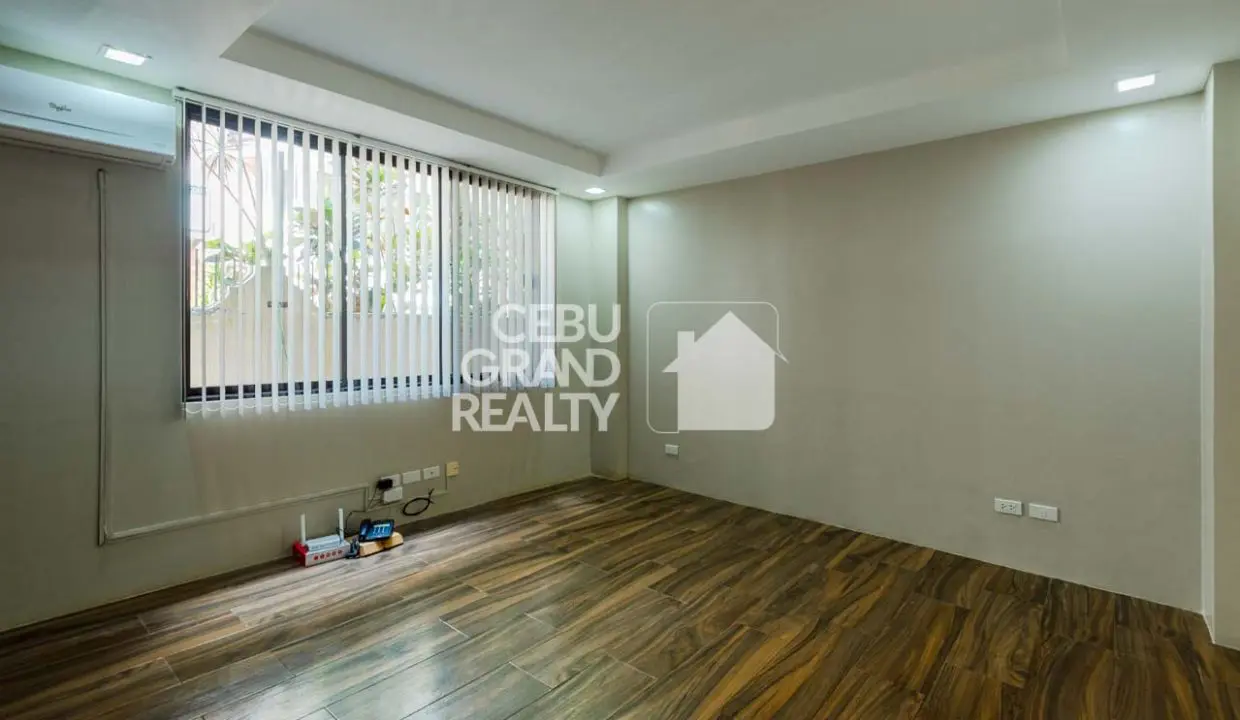 RHML110 4 Bedrooms House for Rent in Maria Luisa Park - 21