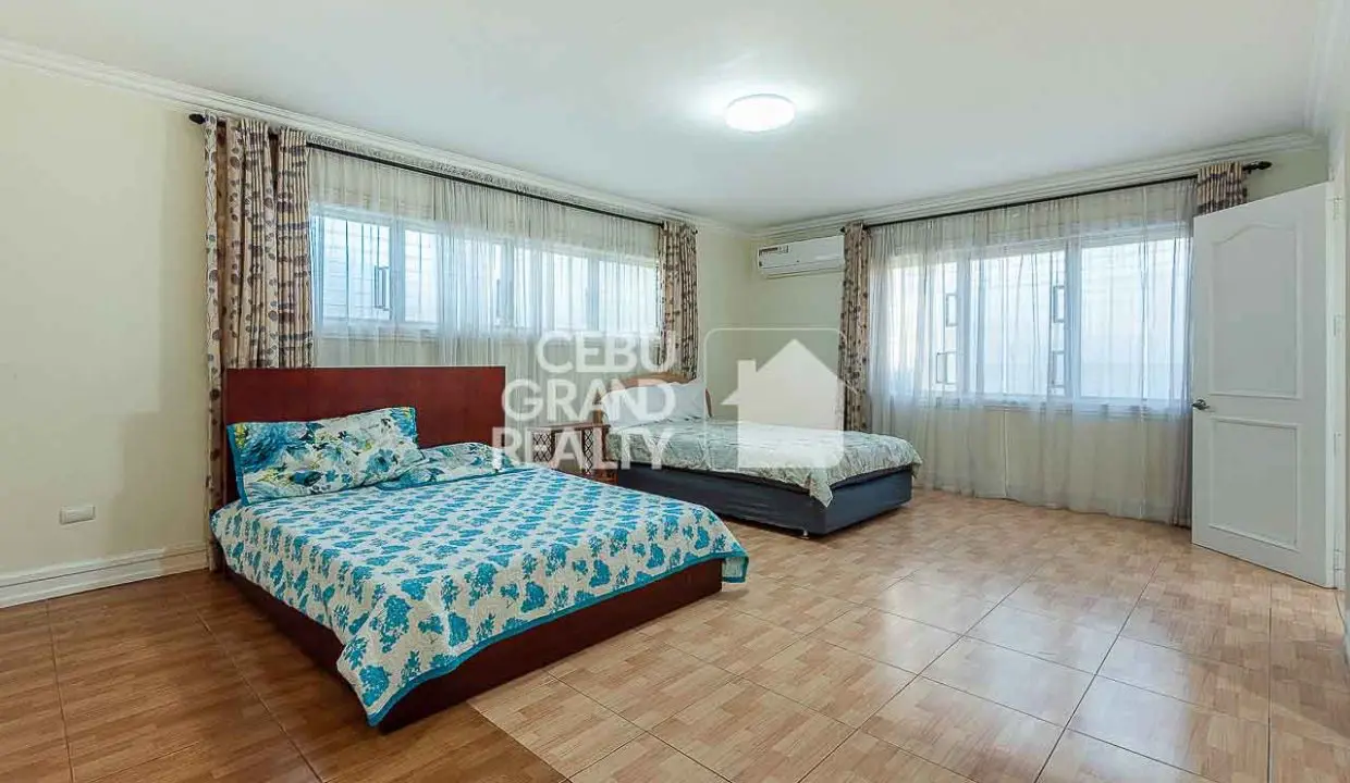 RHML69 - Spacious 4 Bedroom House for Rent in Maria Luisa Estate Park (24)