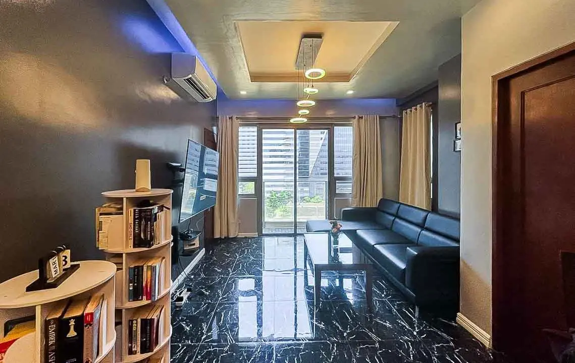 SRBAP9 Renovated 3 Bedroom Condo for Sale in Cebu IT Park - 0