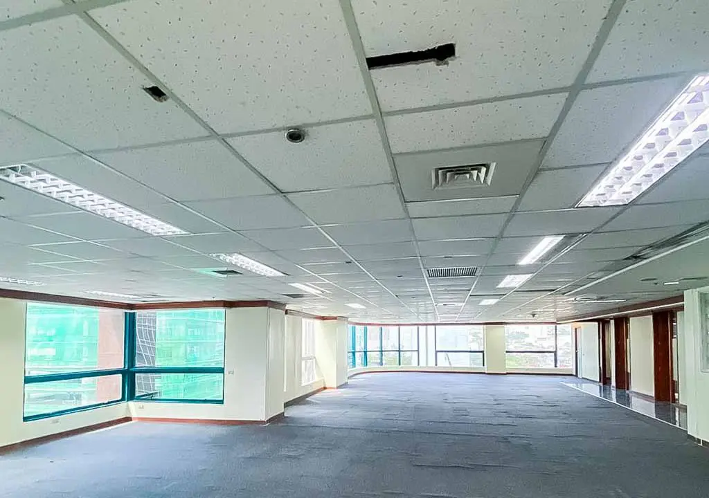 RCPKT1 308 SqM Office for Rent in Cebu Business Park - 3