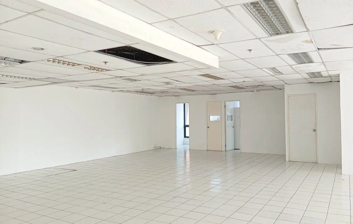 RCPKT8 372 SqM Office for Rent in Cebu Business Park - 2