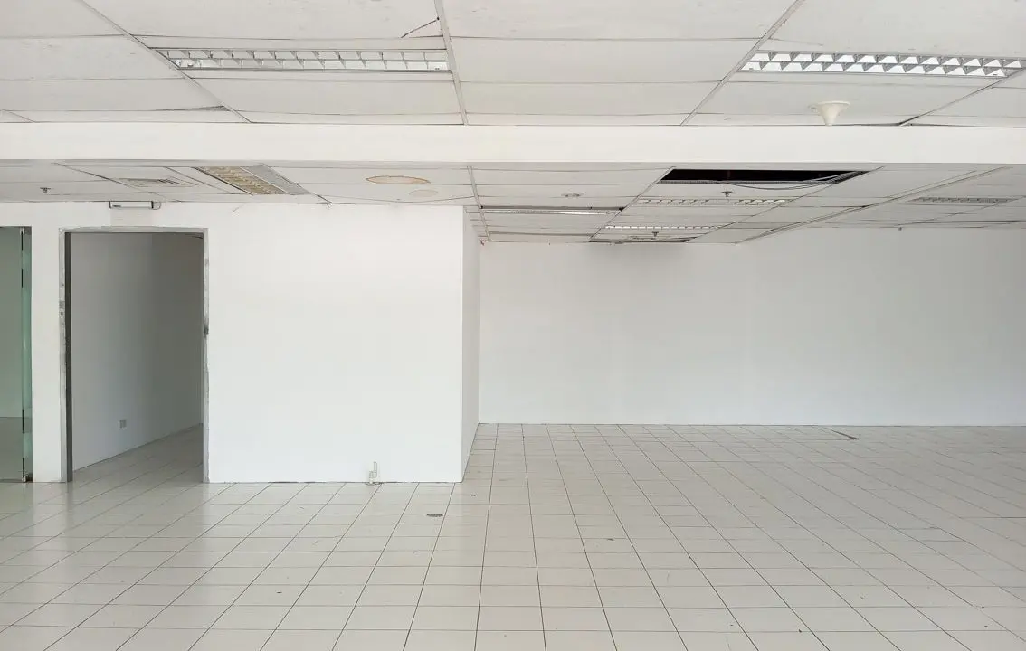 RCPKT8 372 SqM Office for Rent in Cebu Business Park - 6