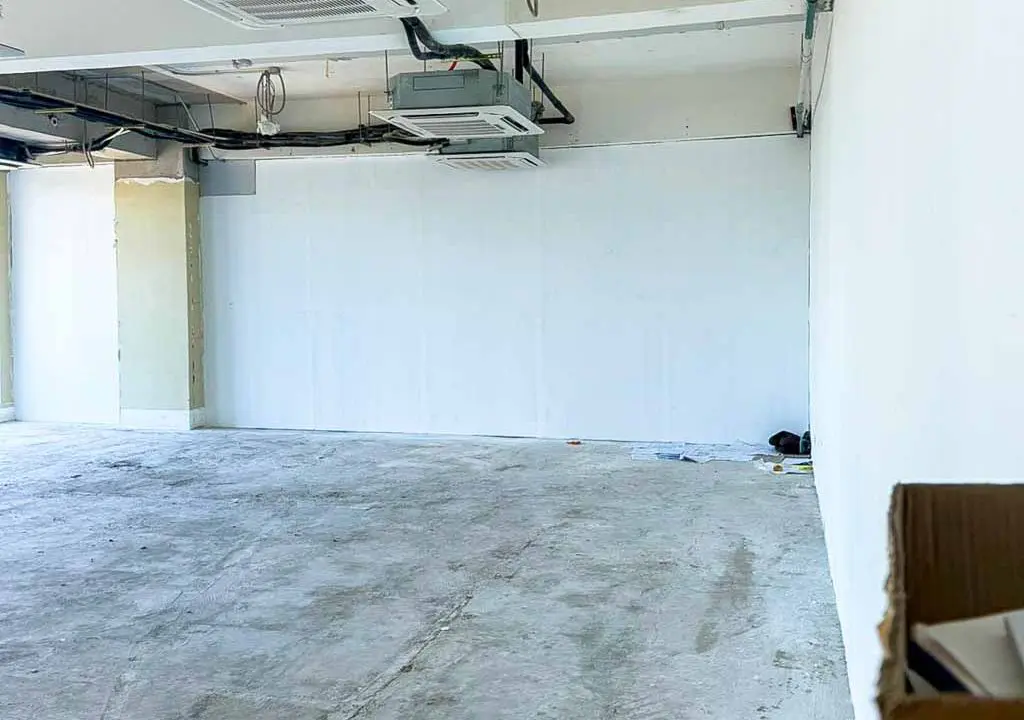 RCPMST3 110 SqM Office Space for Rent in Cebu Business Park - 2