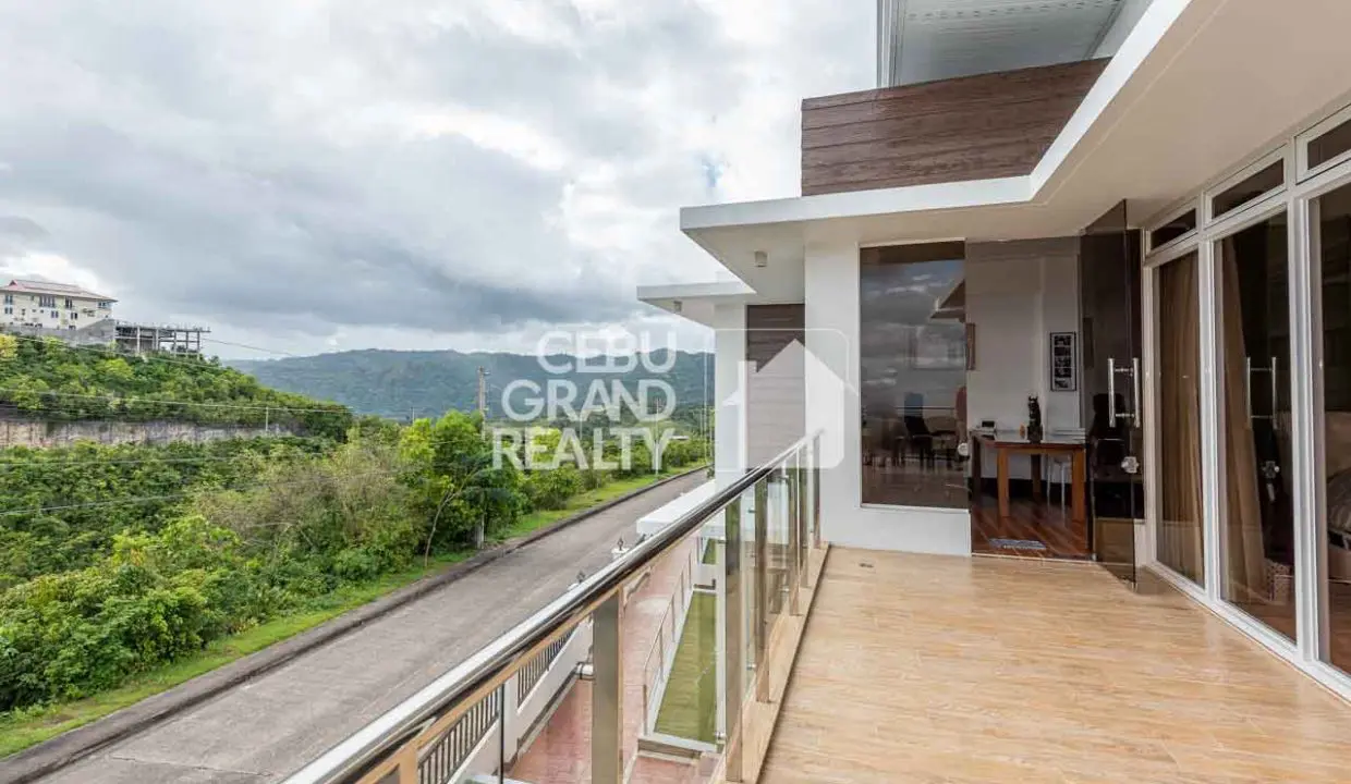 RHAV1 Large 6 Bedroom House for Rent in Alta Vista Residential Estates - 18