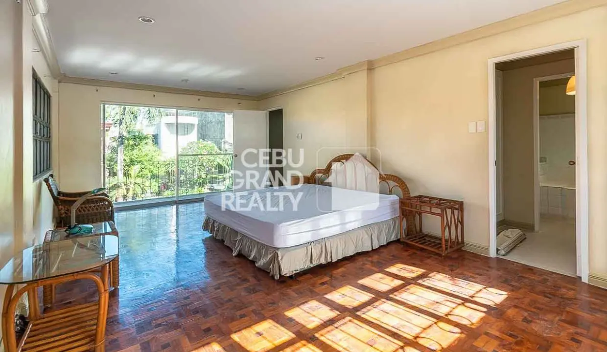 RHBP7 Semi-Furnished 3 Bedroom House for Rent in Banilad - 11