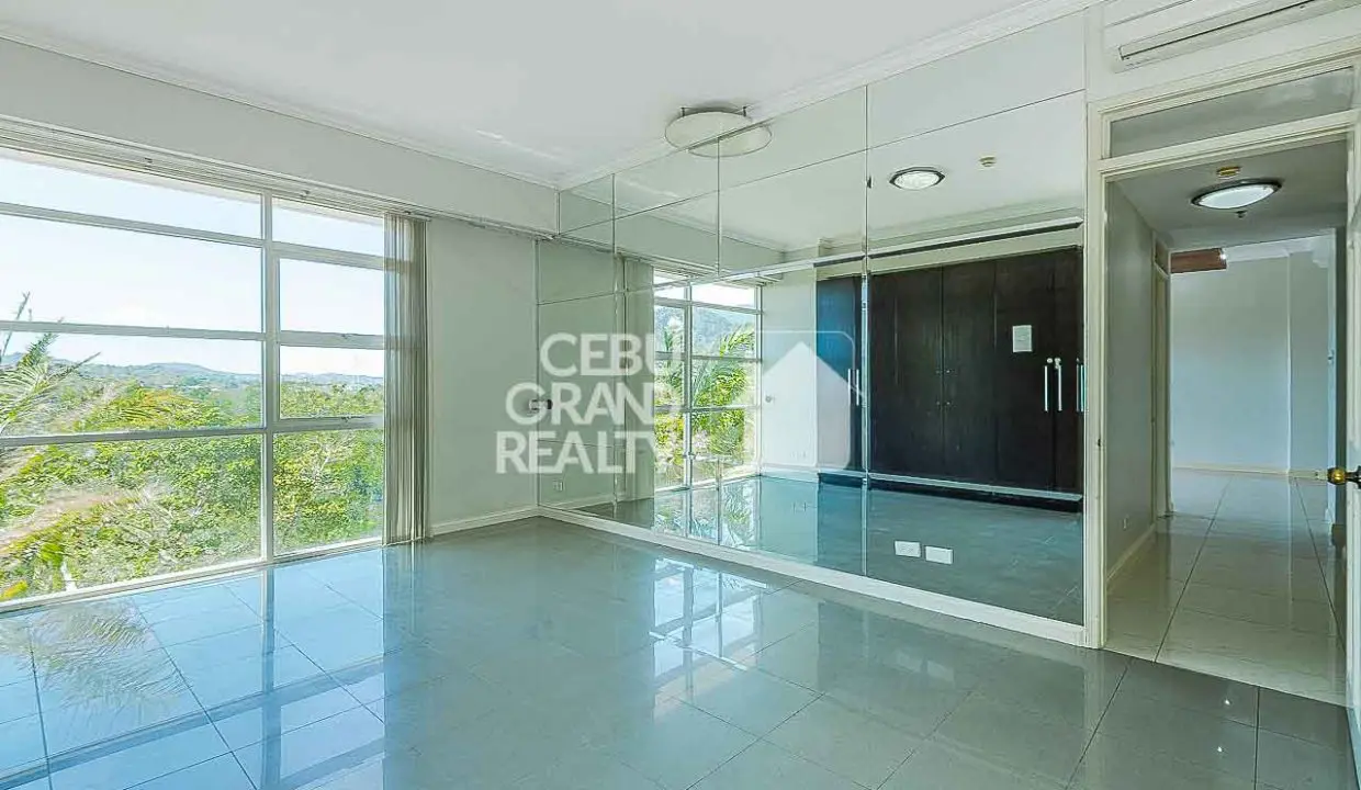 SRBCL17 Unfurnished 3 Bedroom Condo for Sale in Citylights Gardens - Cebu Grand Realty (10)