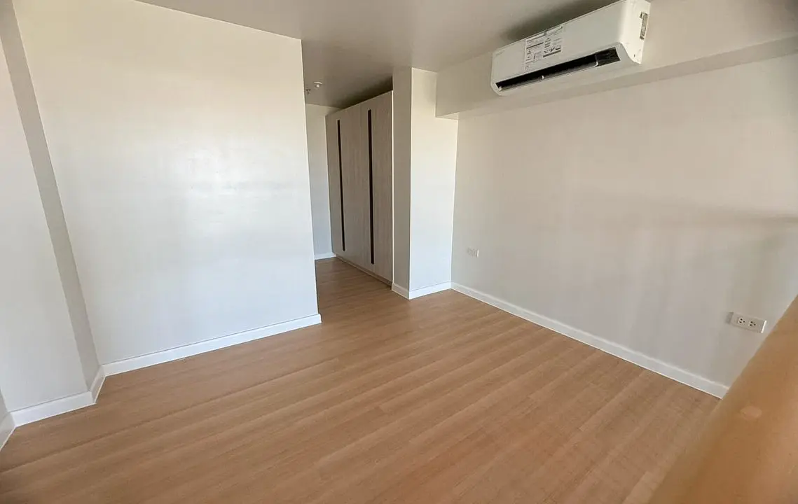 SRBMB2 1 Bedroom Loft Condo for Sale in Mandany Bay - 8