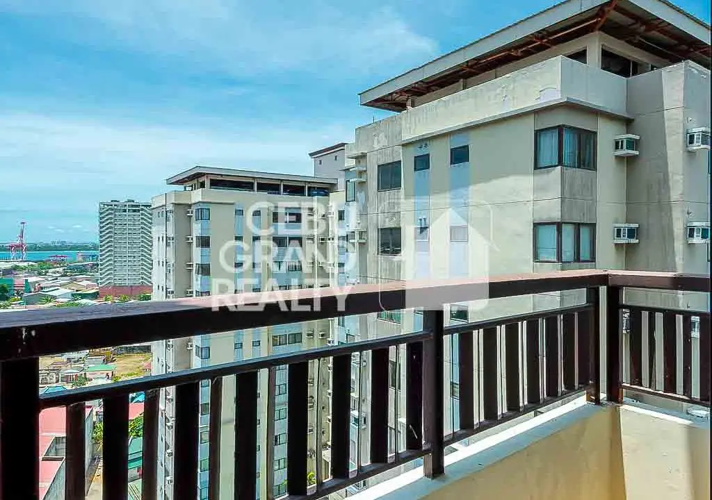 SRBPC1 2 bedroom Loft Penthouse for Sale in Persimmon Condominium - 5