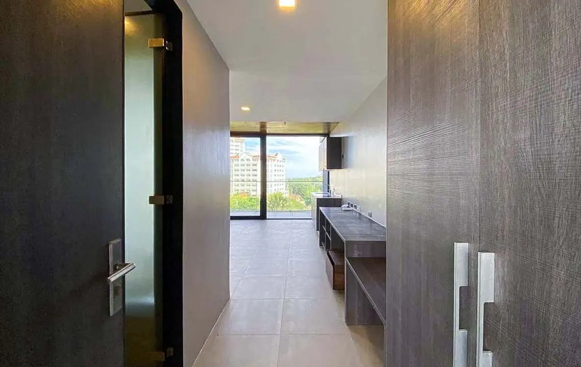 SRBTRF4 Corner Studio Unit for Sale in The Reef Mactan - Cebu Grand Realty (6)