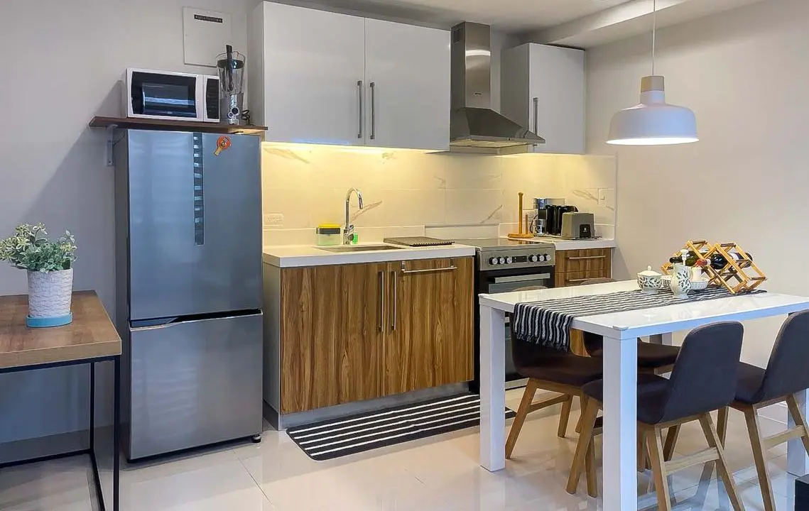 RCALC32 Modern 1 Bedroom Condo for Rent in Cebu Business Park - Cebu Grand Realty (7)