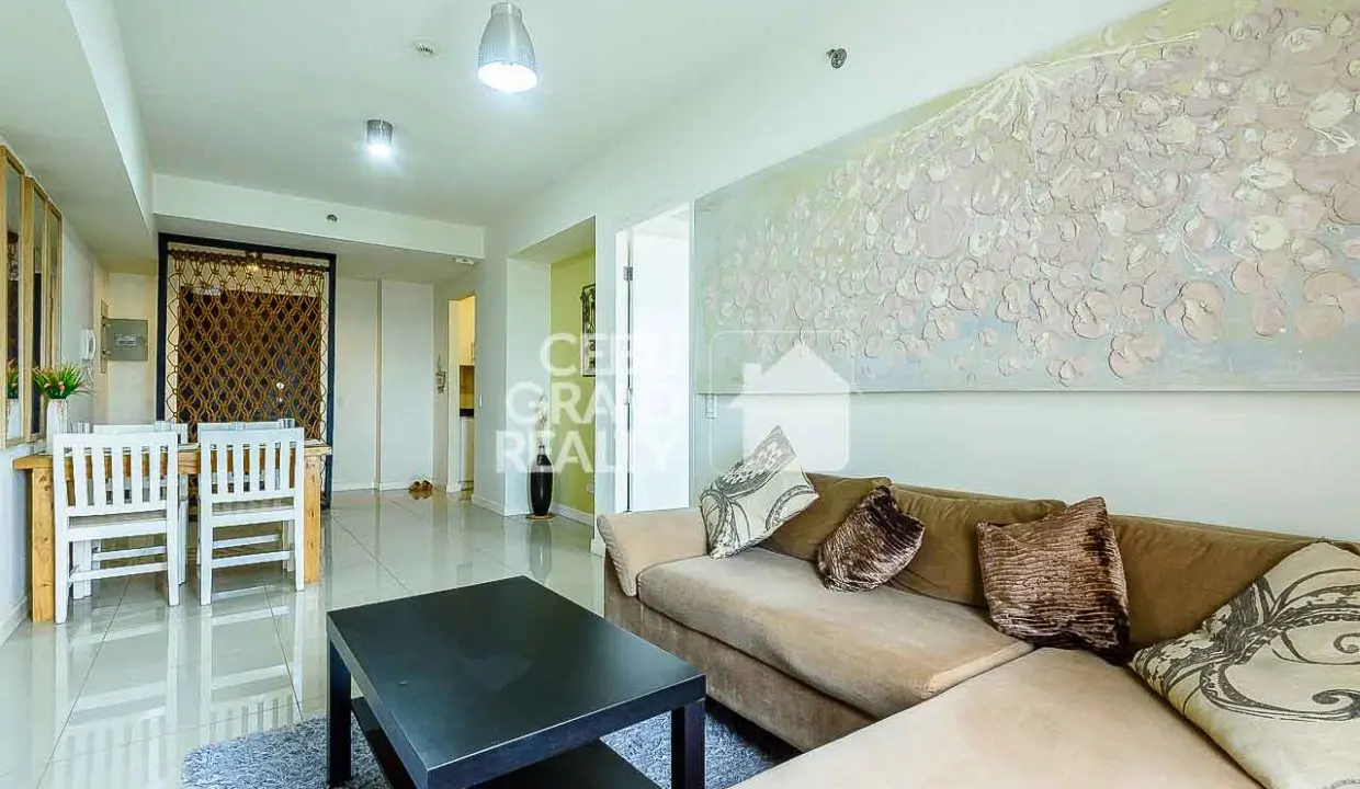 RCSP1 Cozy Modern Condo with Stunning City Views in Sedona Parc - Cebu Grand Realty (4)