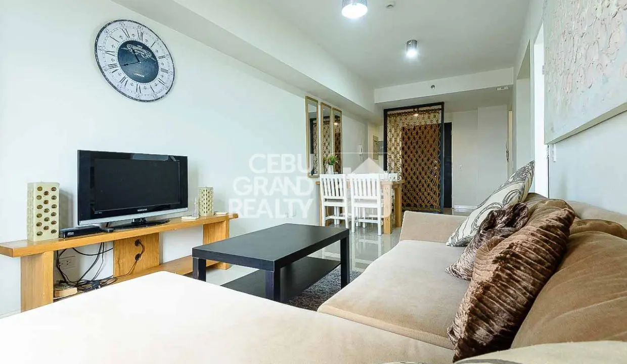 RCSP1 Cozy Modern Condo with Stunning City Views in Sedona Parc - Cebu Grand Realty (5)