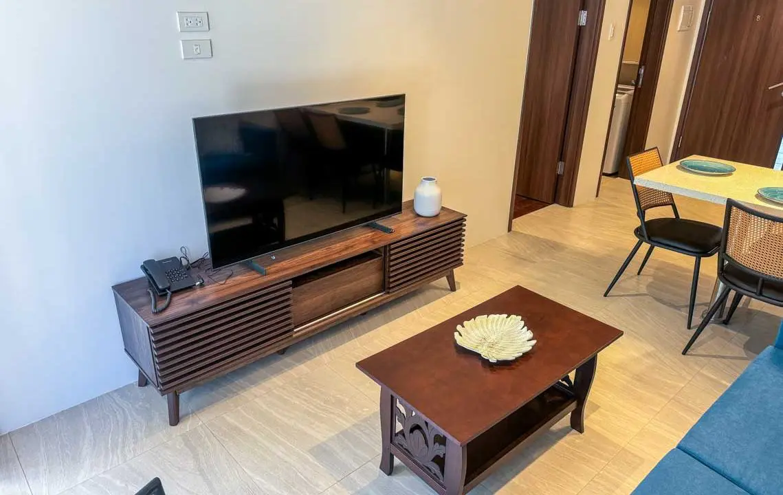 SRBTSS7 Fully-Furnished 1 Bedroom for Sale in Tambuli - Cebu Grand Realty (2)