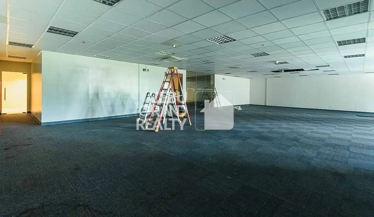 RCPTGU4 374 SqM Office for Rent in Cebu IT Park - Cebu Grand Realty (9)