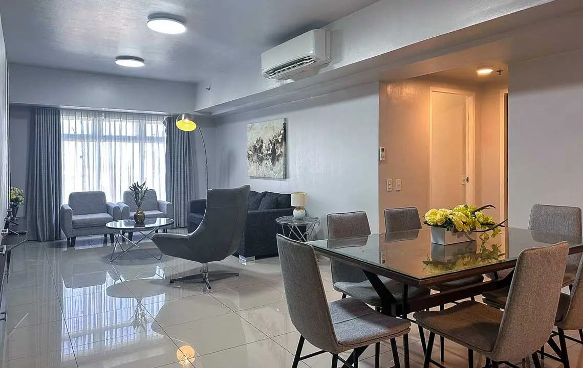 RCSP6 Modern 2br Condo for Rent in Cebu with Spacious Living Area - Cebu Grand Realty (1)