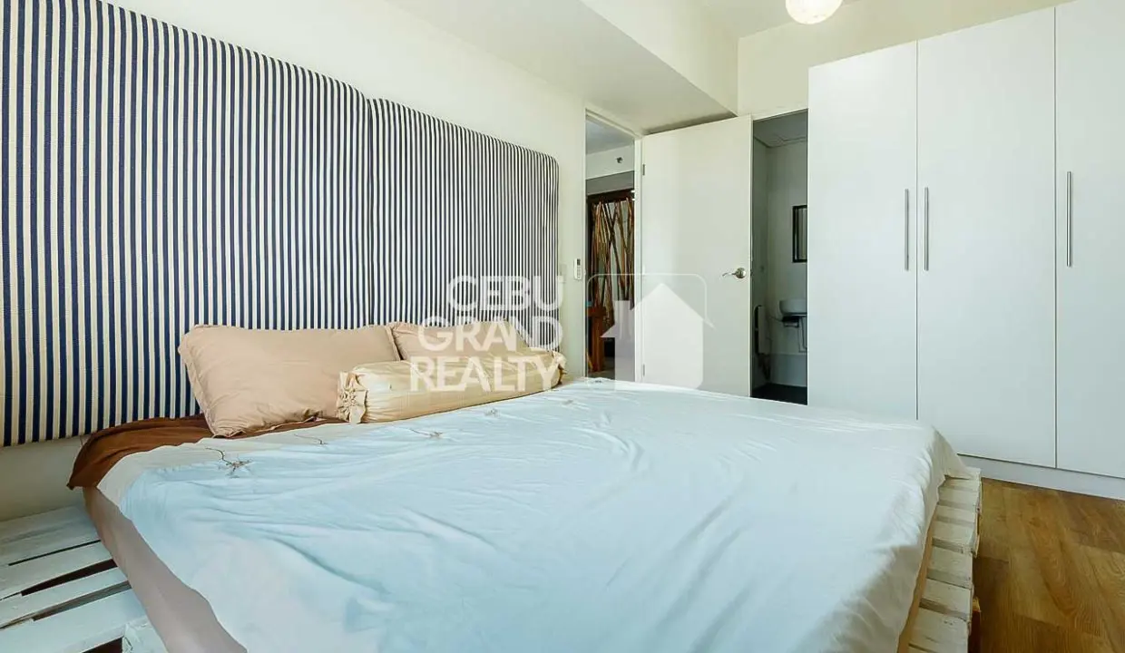 RCSP8 Modern Condo with Elegant Interiors and Functional Layout in Sedona Parc - Cebu Grand Realty (9)