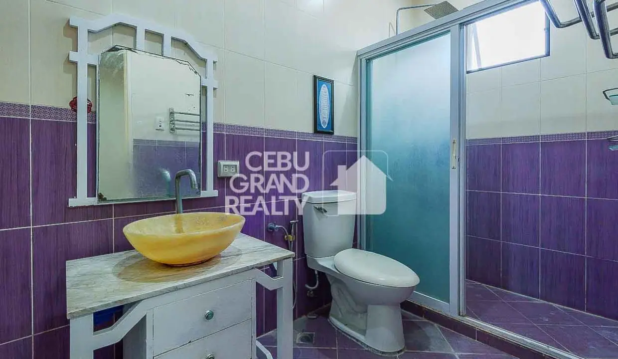 RHCV11 Spacious Modern Home with Ample Natural Light in Mabolo - Cebu Grand Realty (18)