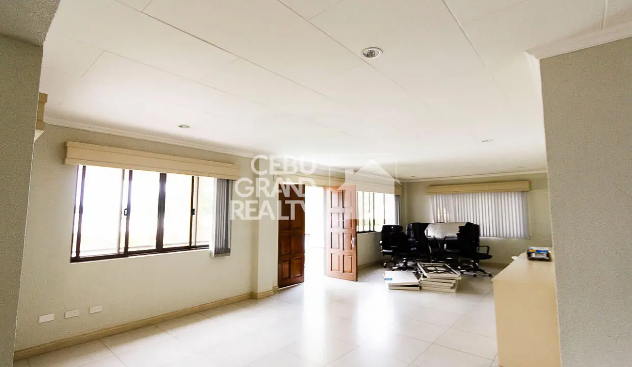 RHML47 4 Bedroom House for Rent in Maria Luisa Park Cebu Grand R