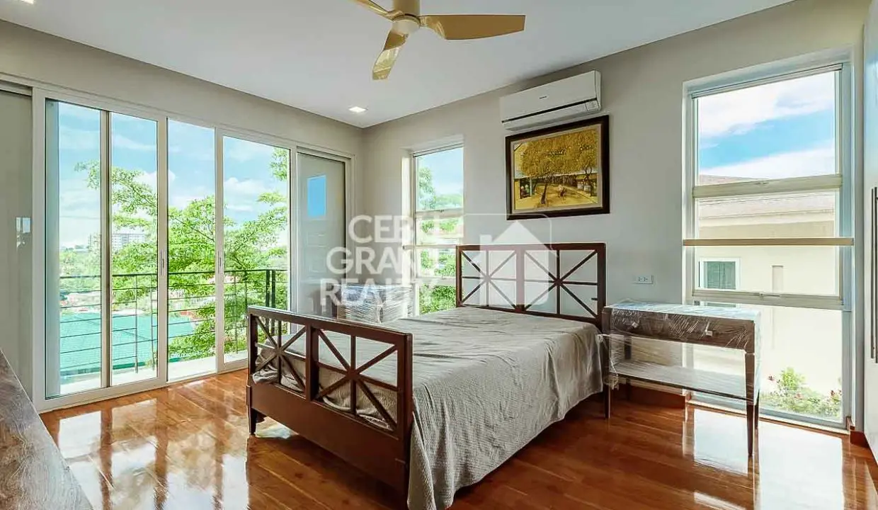 RHPB3 Exquisite Modern 3br House for Rent w Panoramic Views - Cebu Grand Realty (20)